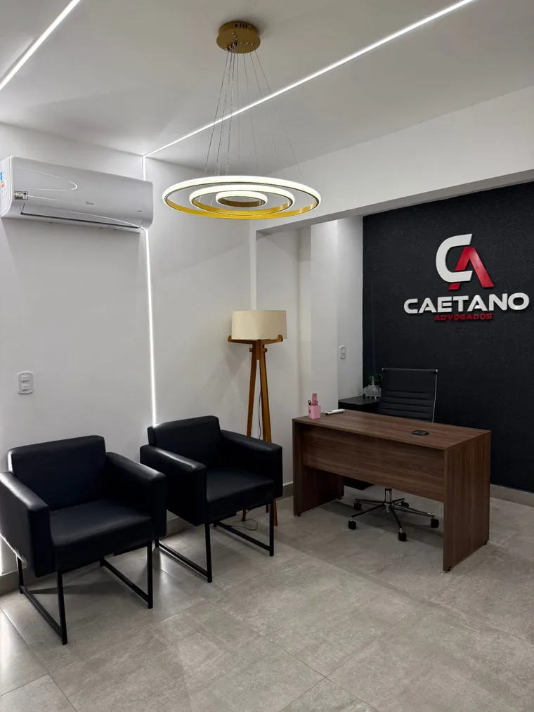 Espaço interno do escritório Caetano Advogados
